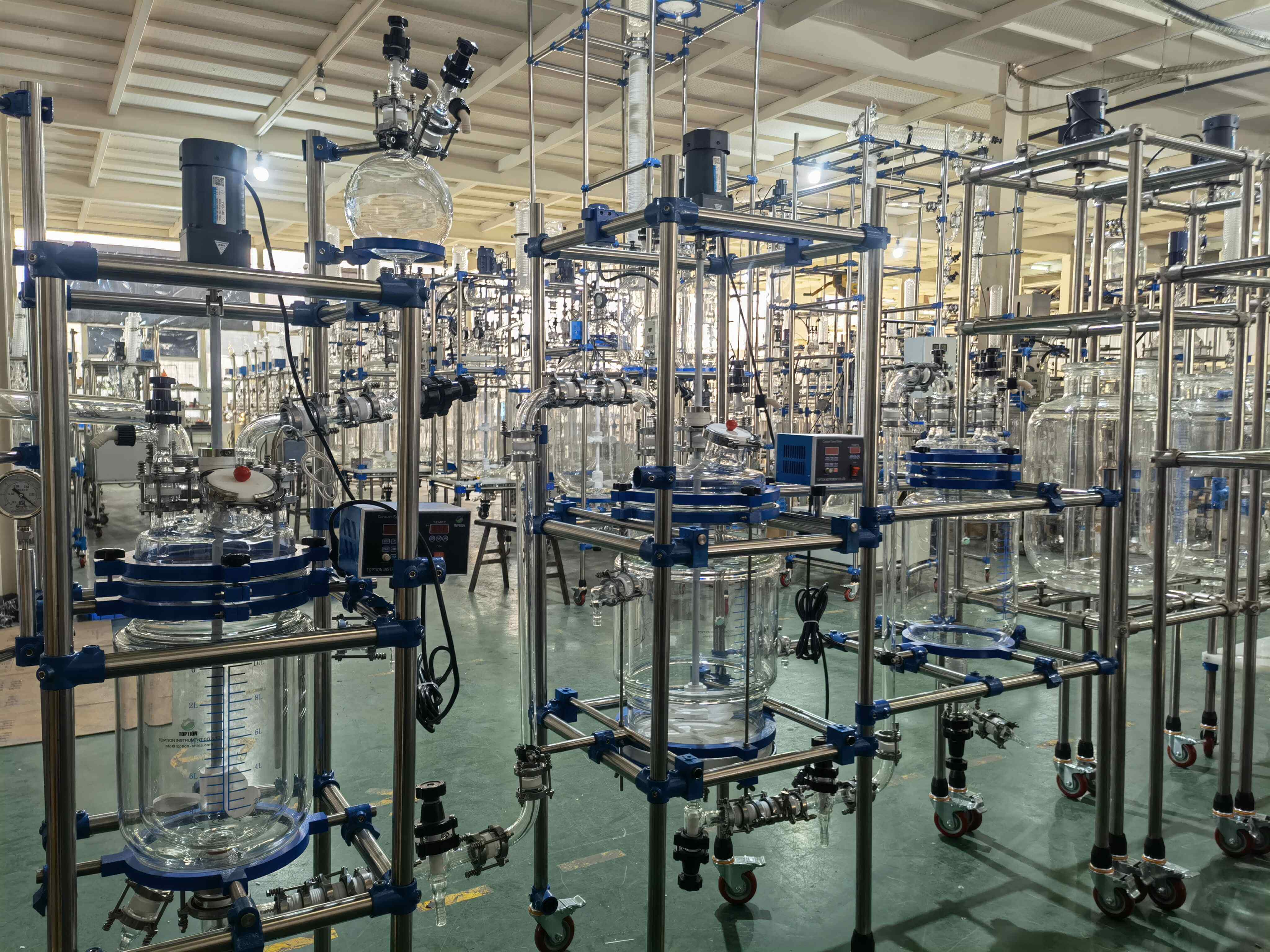 jacketed glass reactor manufacturer;